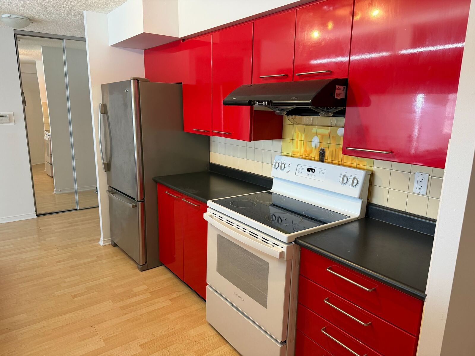 100 Upper Madison Avenue photo 2
