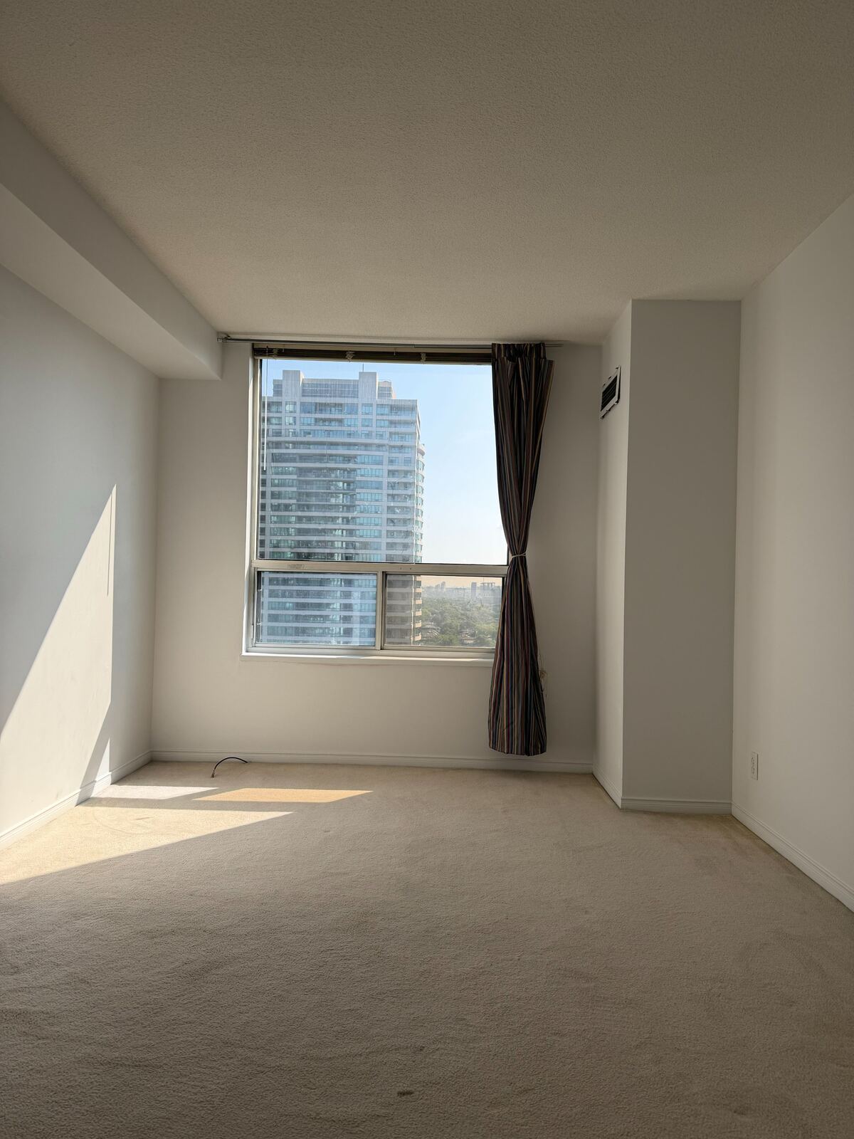 100 Upper Madison Avenue photo 13