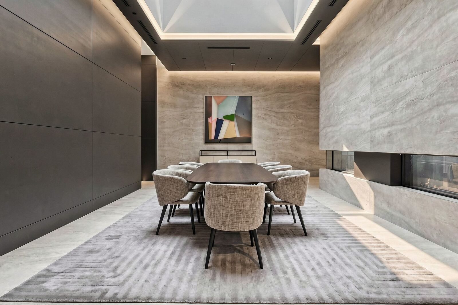 2221 Yonge Street photo 46