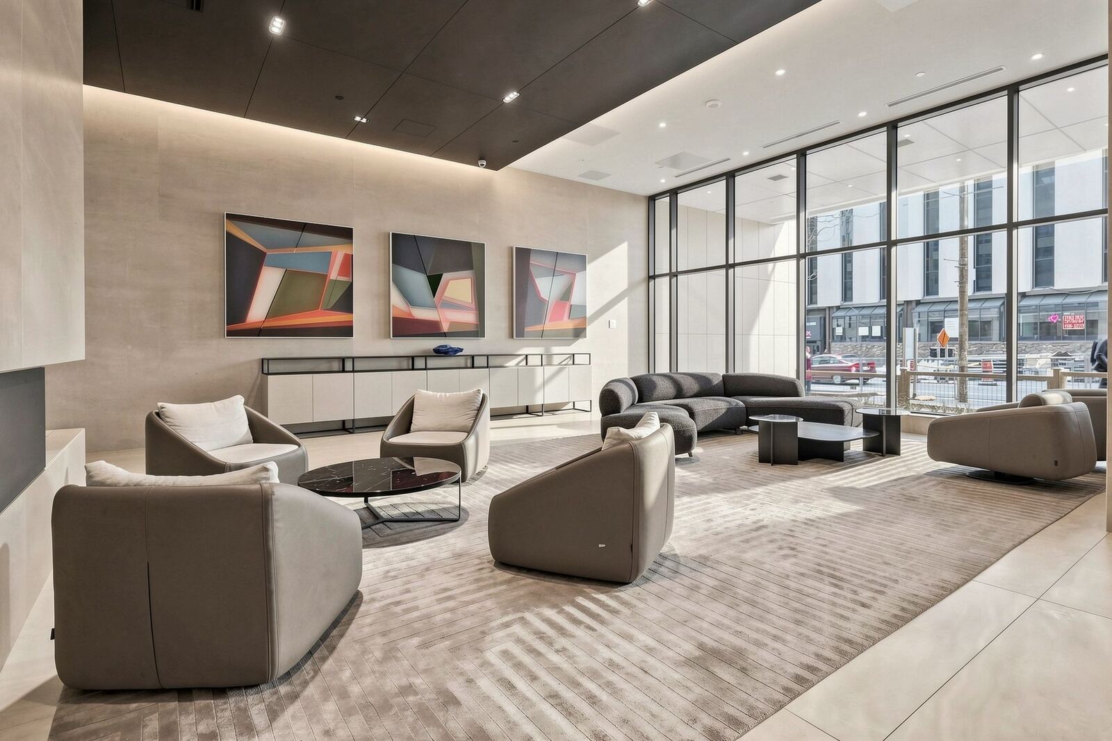 2221 Yonge Street photo 48