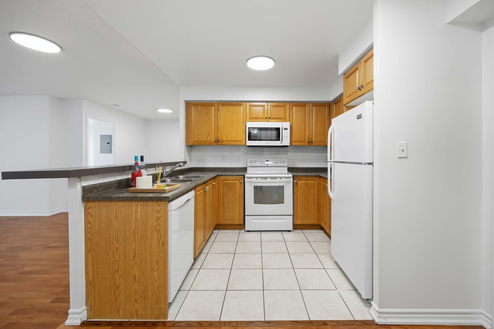 7 Lorraine Drive photo 2