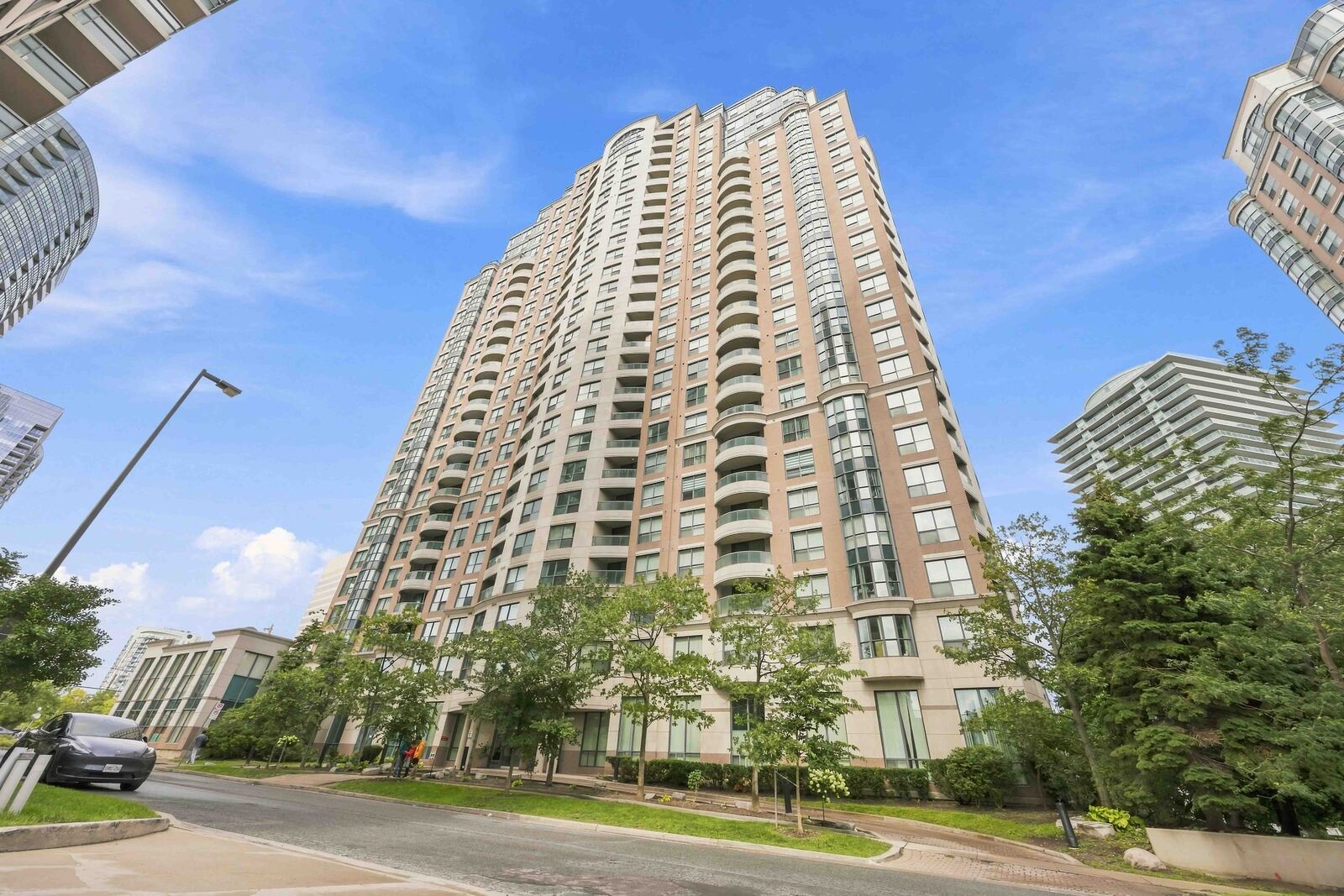 7 Lorraine Drive photo 5