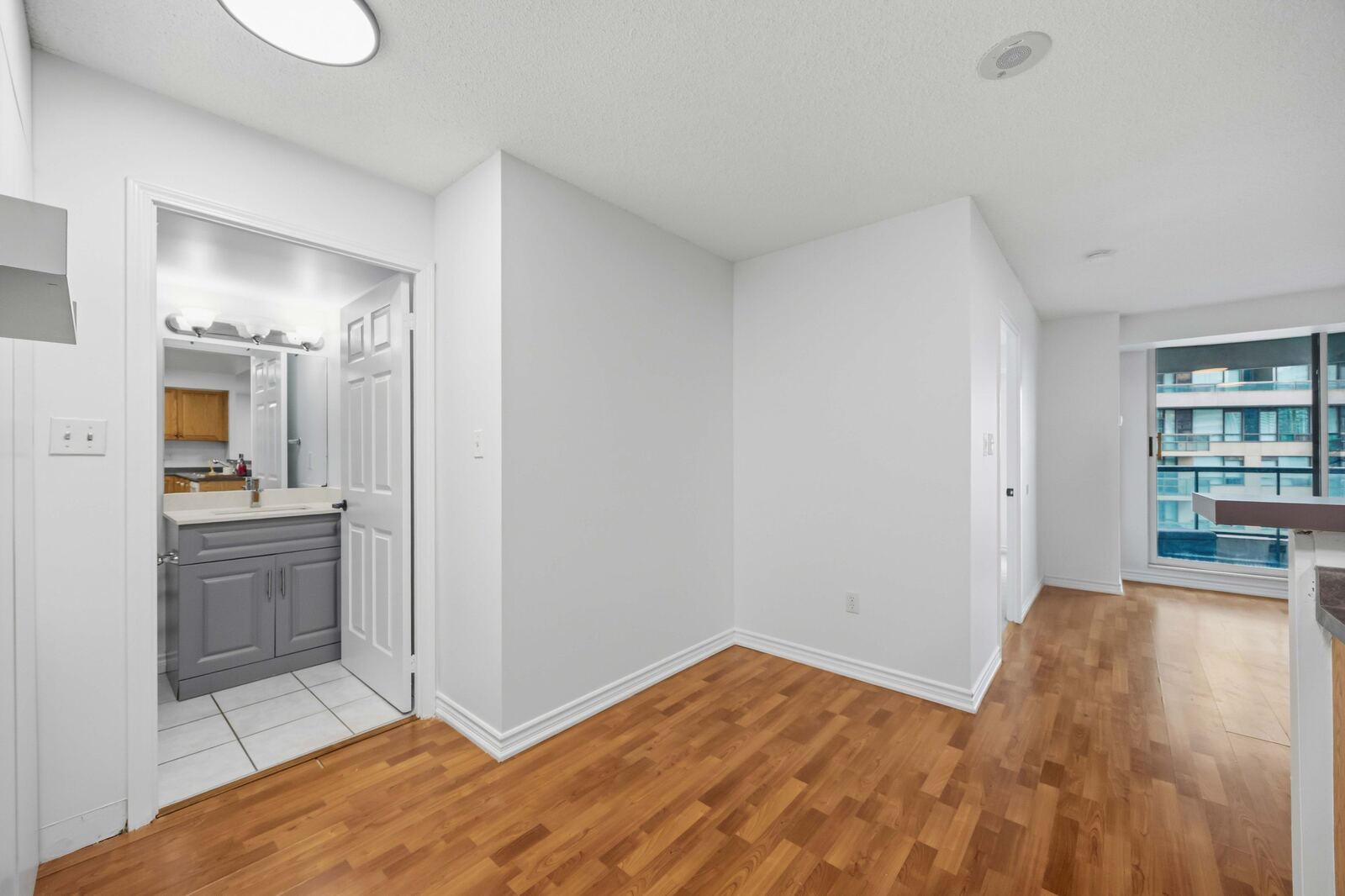 7 Lorraine Drive photo 14