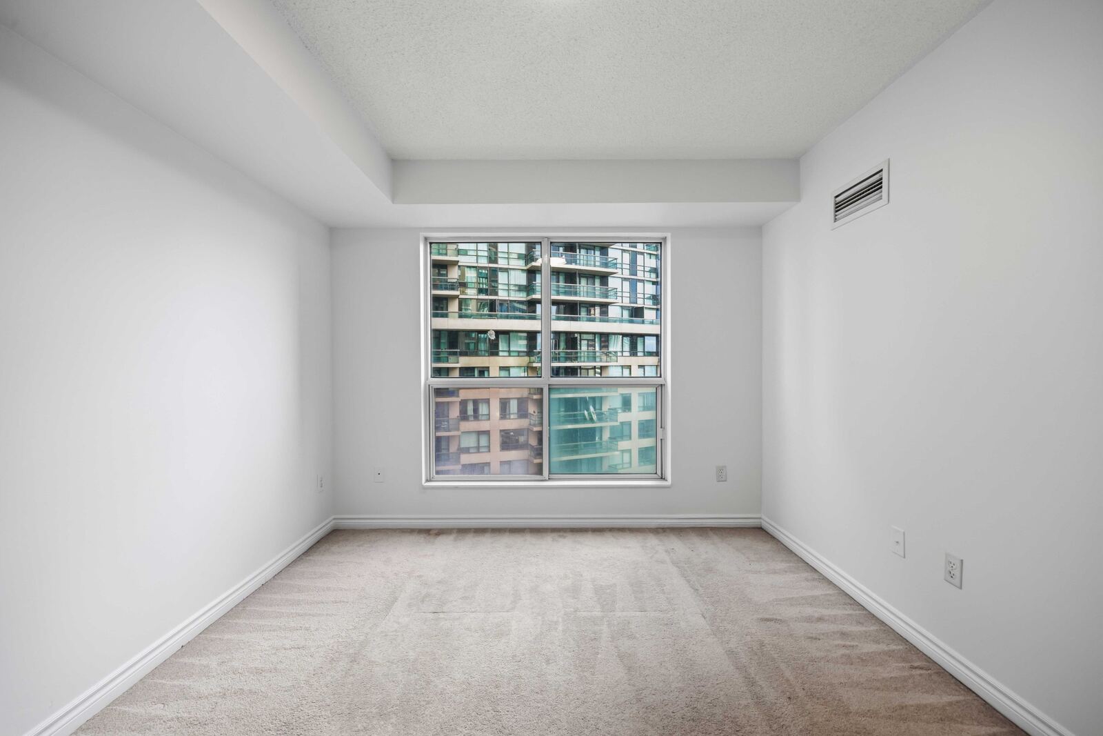 7 Lorraine Drive photo 29