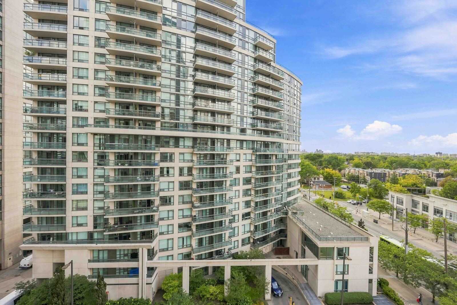 7 Lorraine Drive photo 34