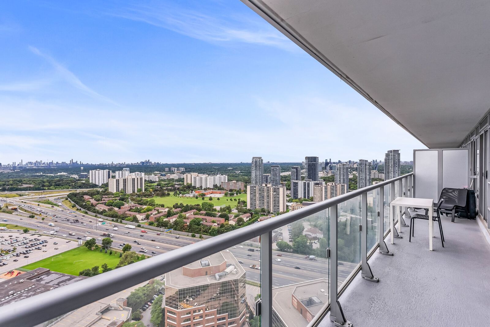 2015 Sheppard Avenue E photo 42