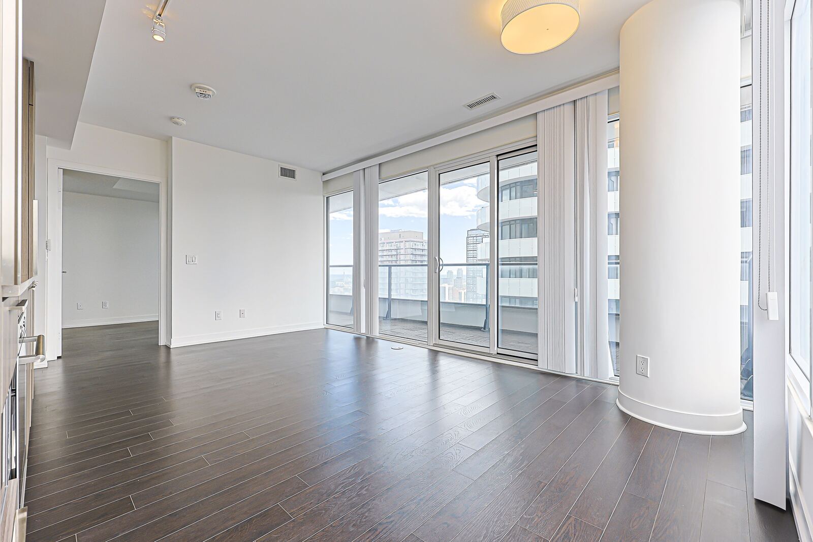 85 Wood Street photo 18