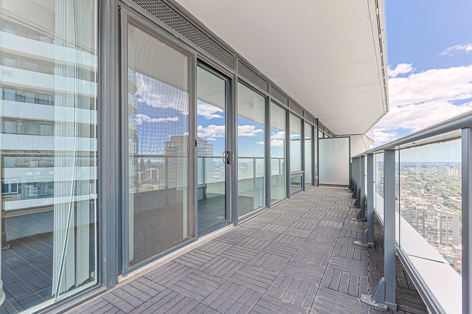 85 Wood Street photo 21