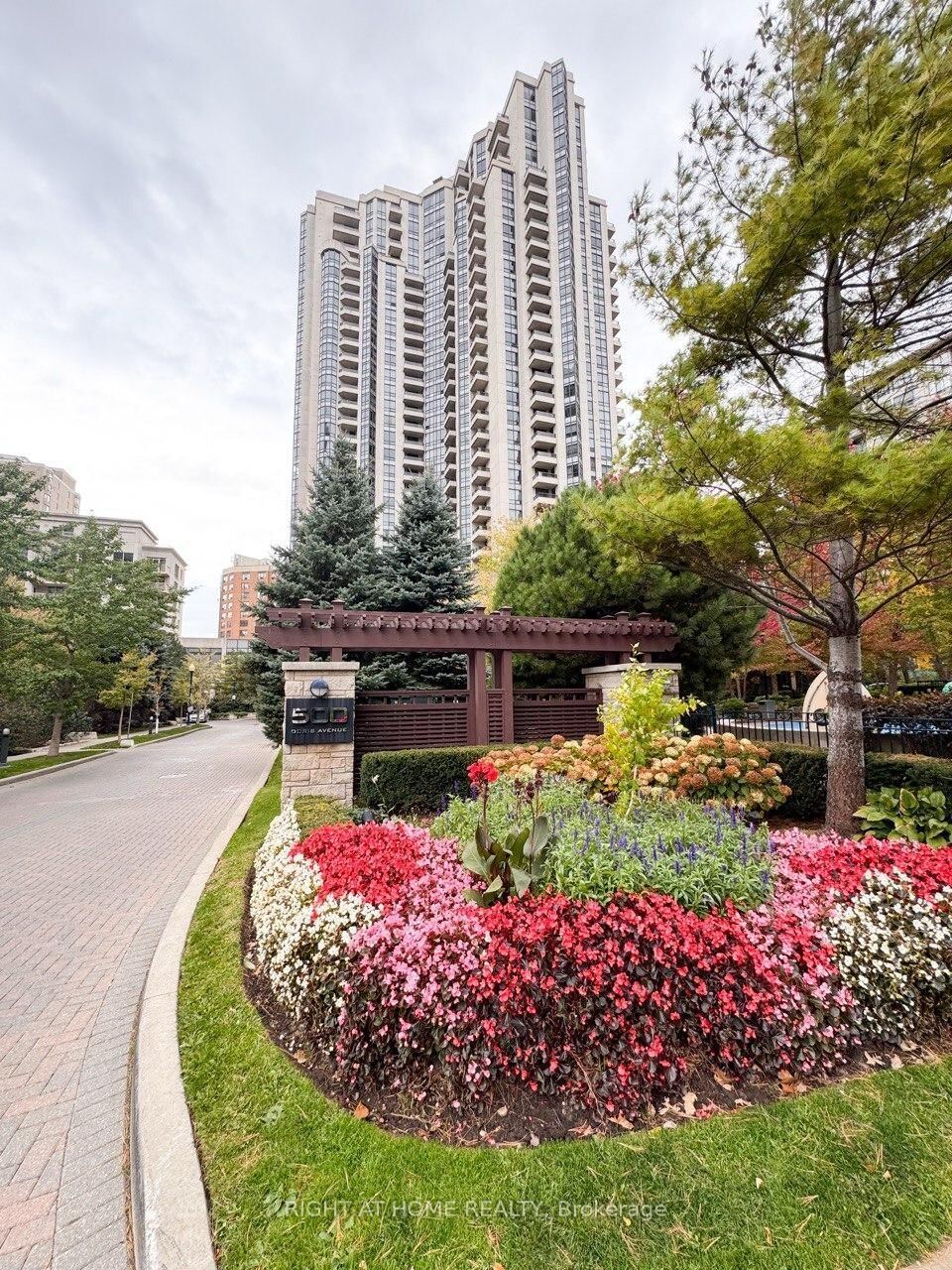 500 Doris Avenue photo 21