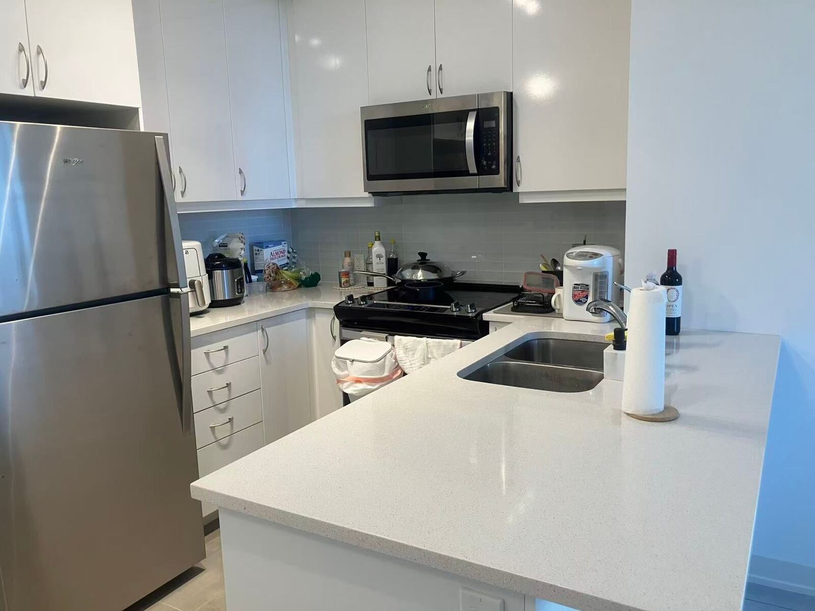 4955 Yonge Street photo 11