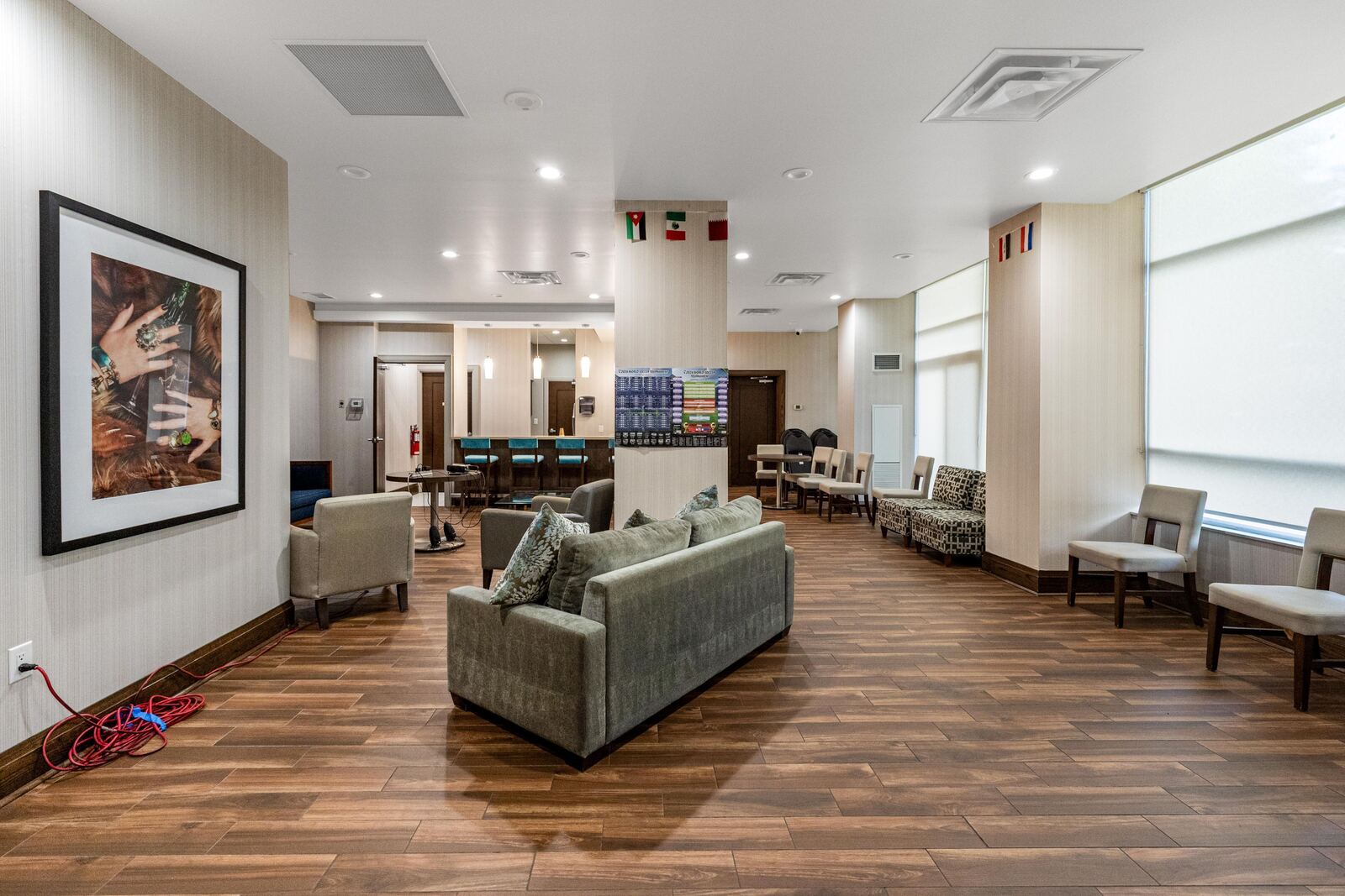 35 Hollywood Avenue photo 75