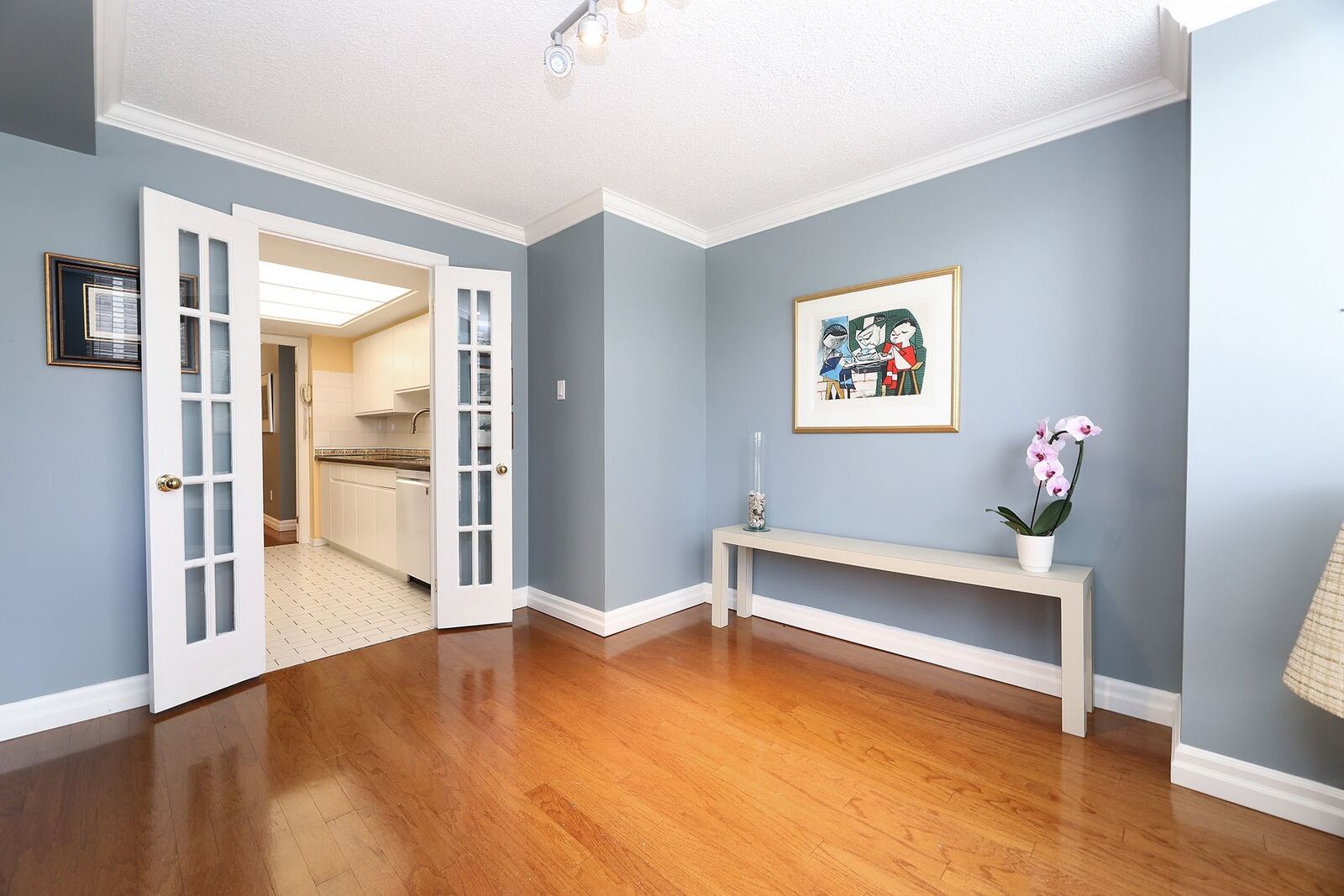 5 Kenneth Avenue photo 9