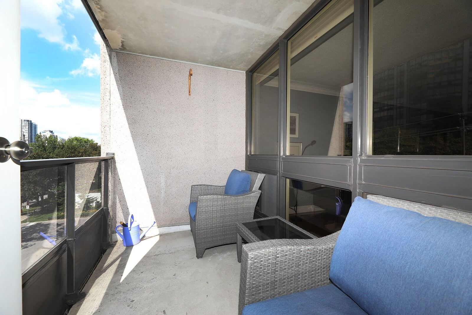 5 Kenneth Avenue photo 19