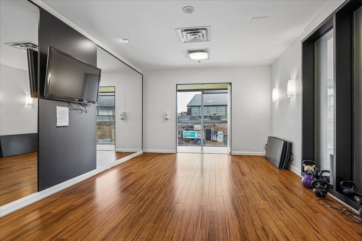 100 Western Battery Road photo 32