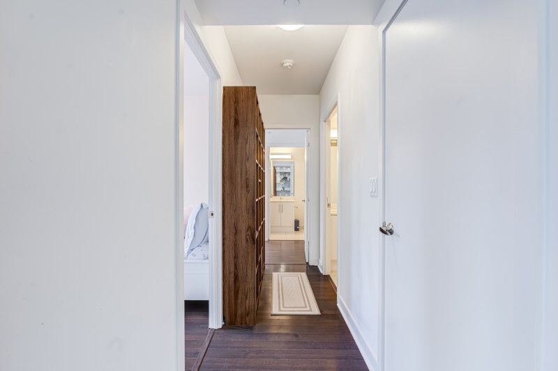 58 Orchard View Boulevard photo 14