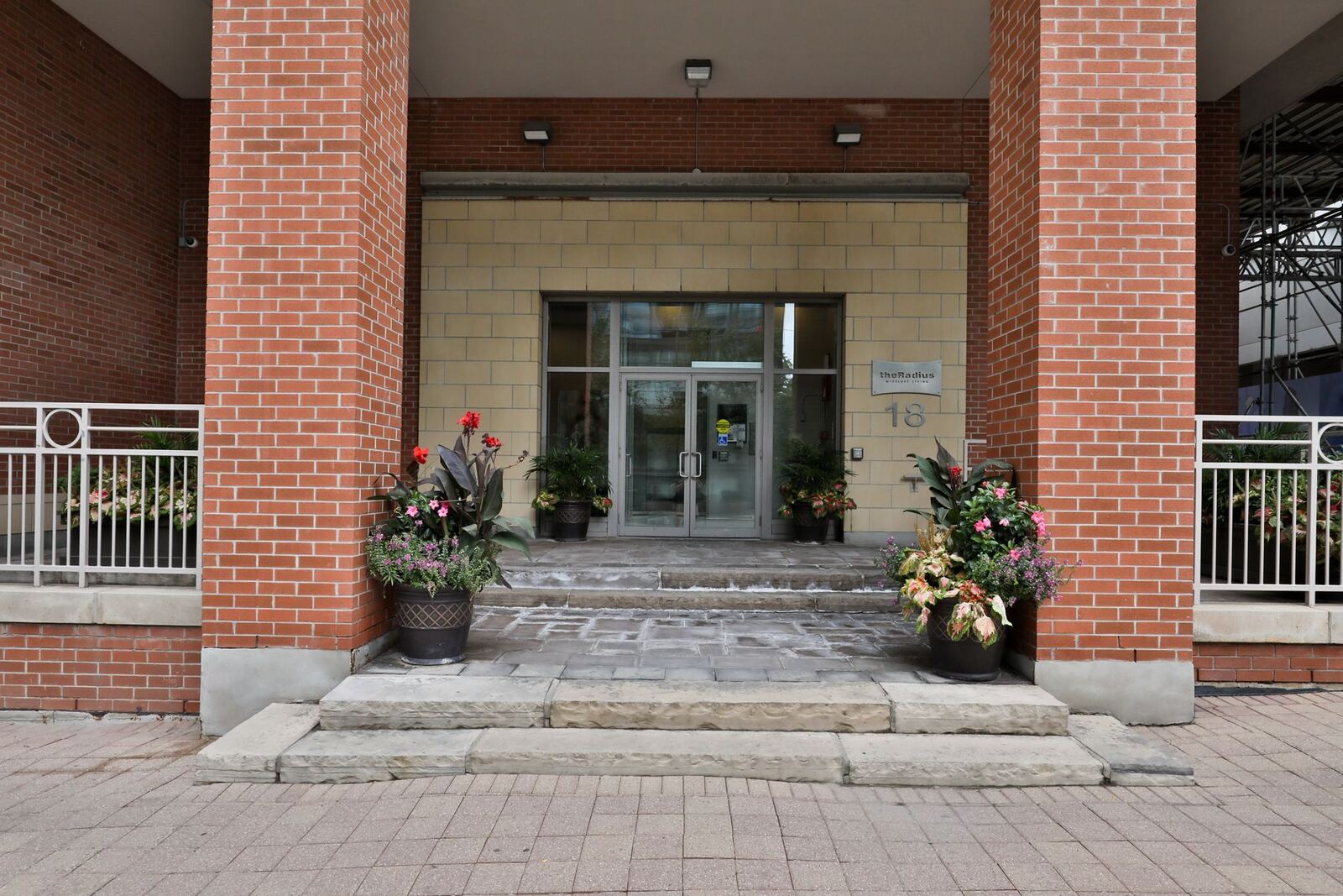 18 Merton Street photo 35