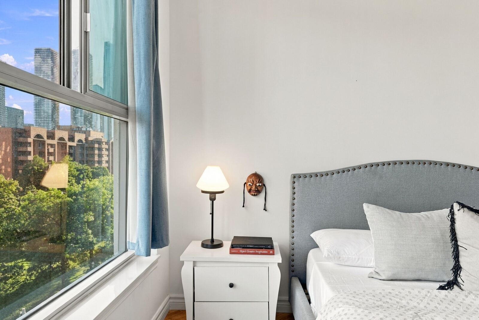 222 The Esplanade Avenue photo 14