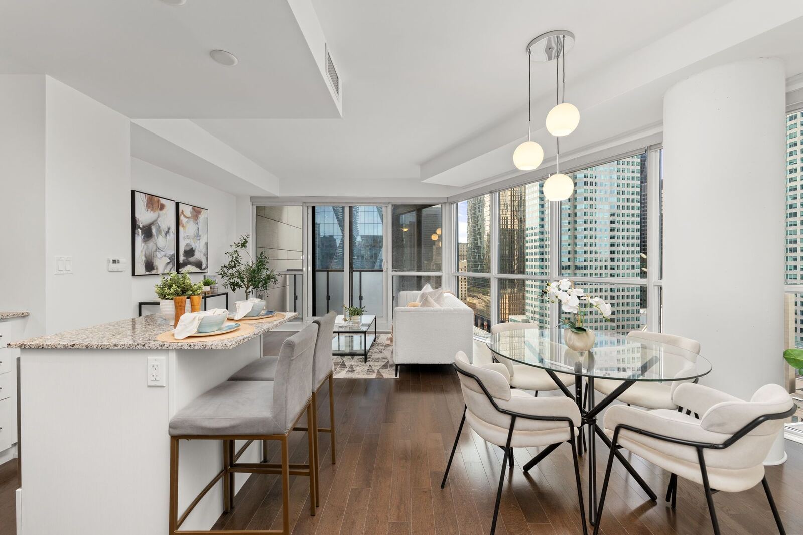 1 The Esplanade Avenue photo 12