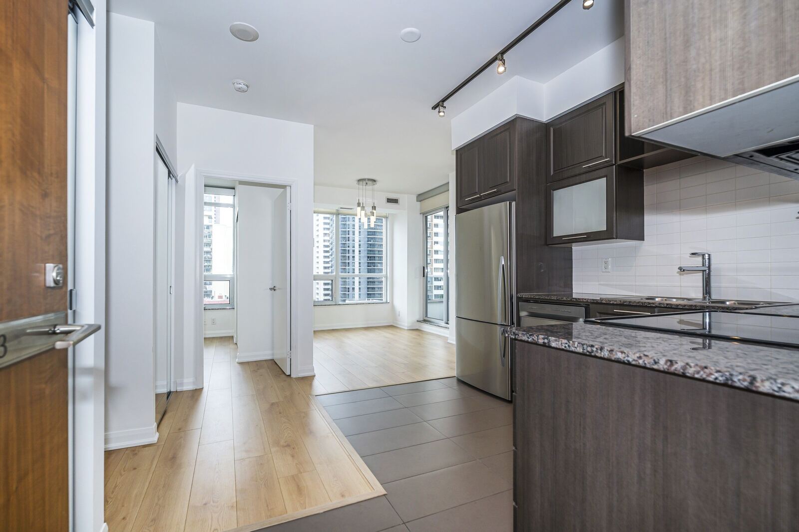 500 Sherbourne Street photo 5