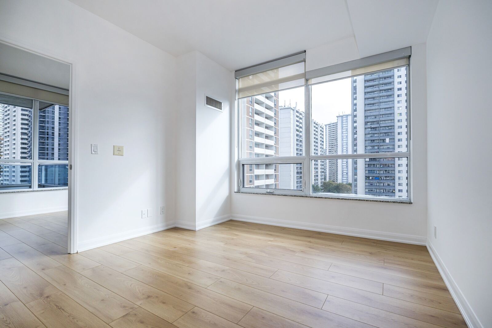 500 Sherbourne Street photo 18