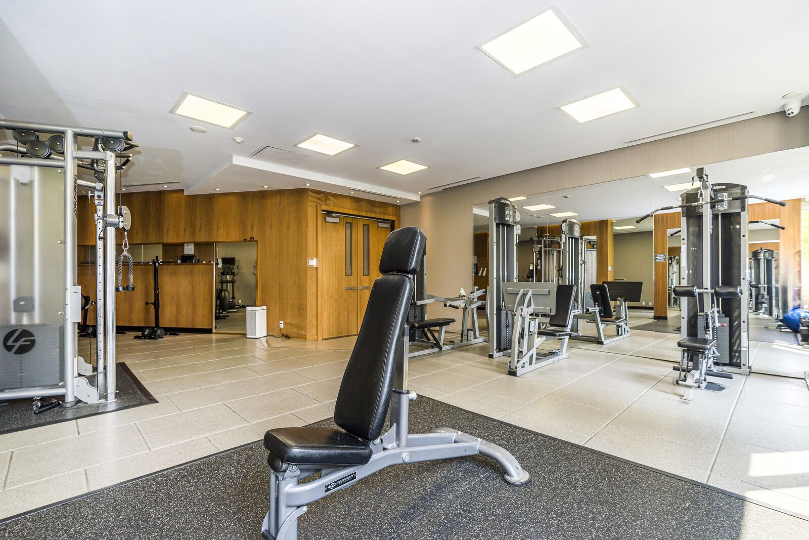 500 Sherbourne Street photo 31