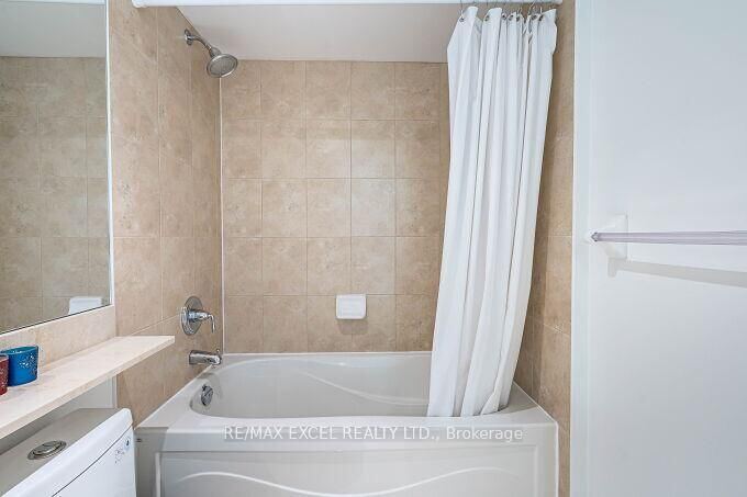 900 Mount Pleasant Road photo 18