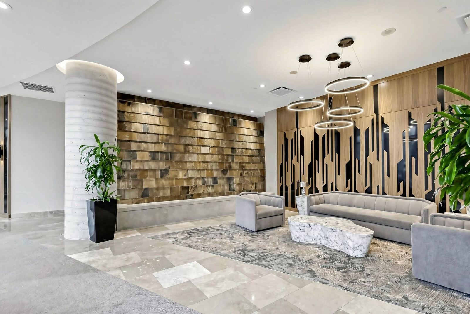 15 Northtown Way photo 4