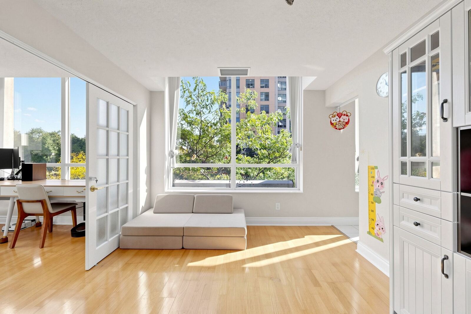 15 Northtown Way photo 9