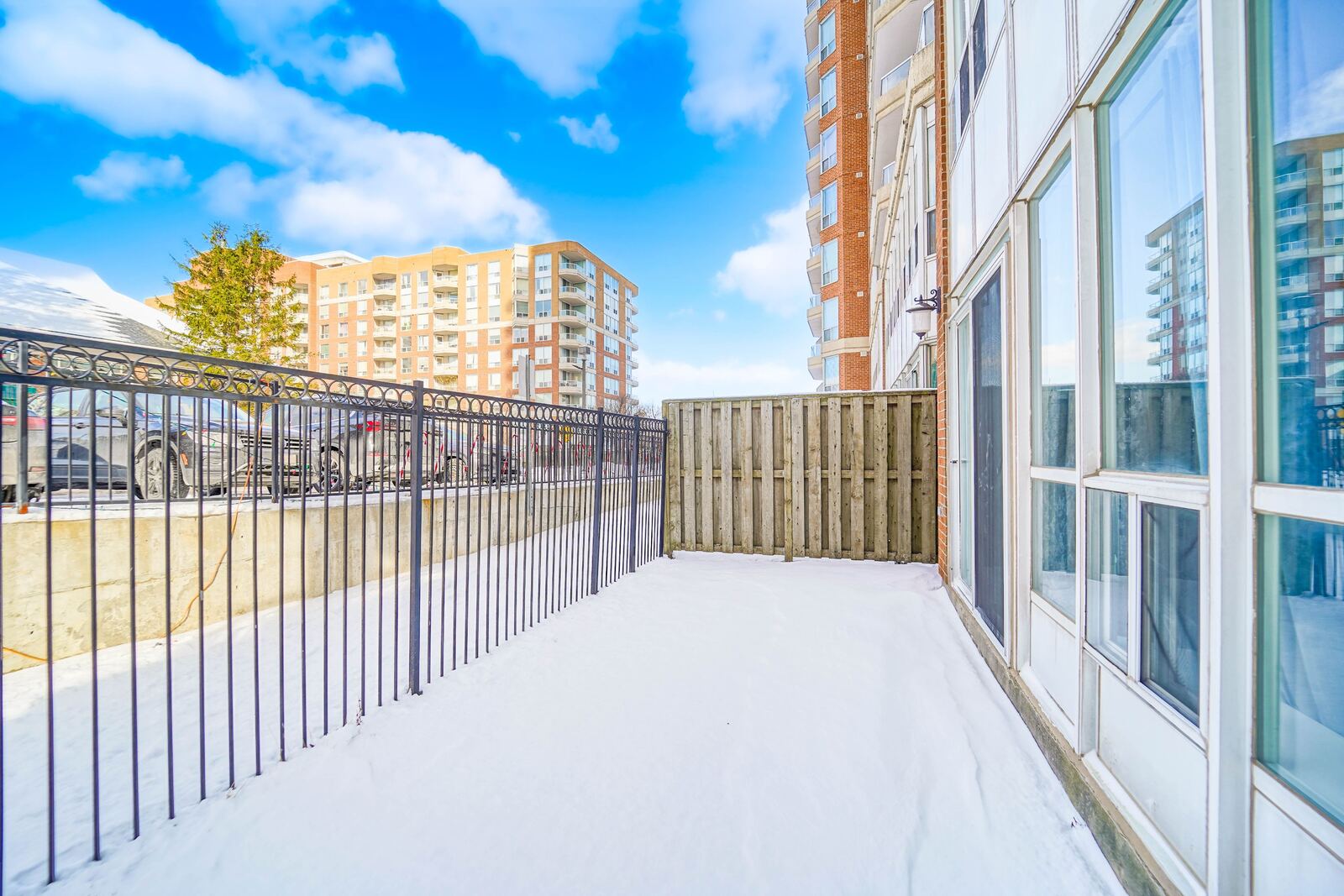 410 McLevin Avenue photo 4
