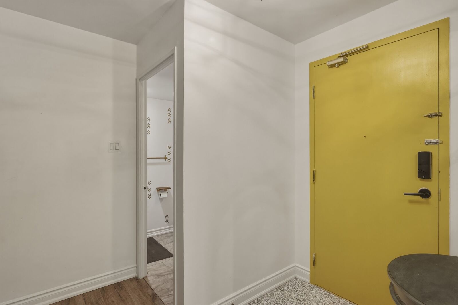 410 McLevin Avenue photo 45
