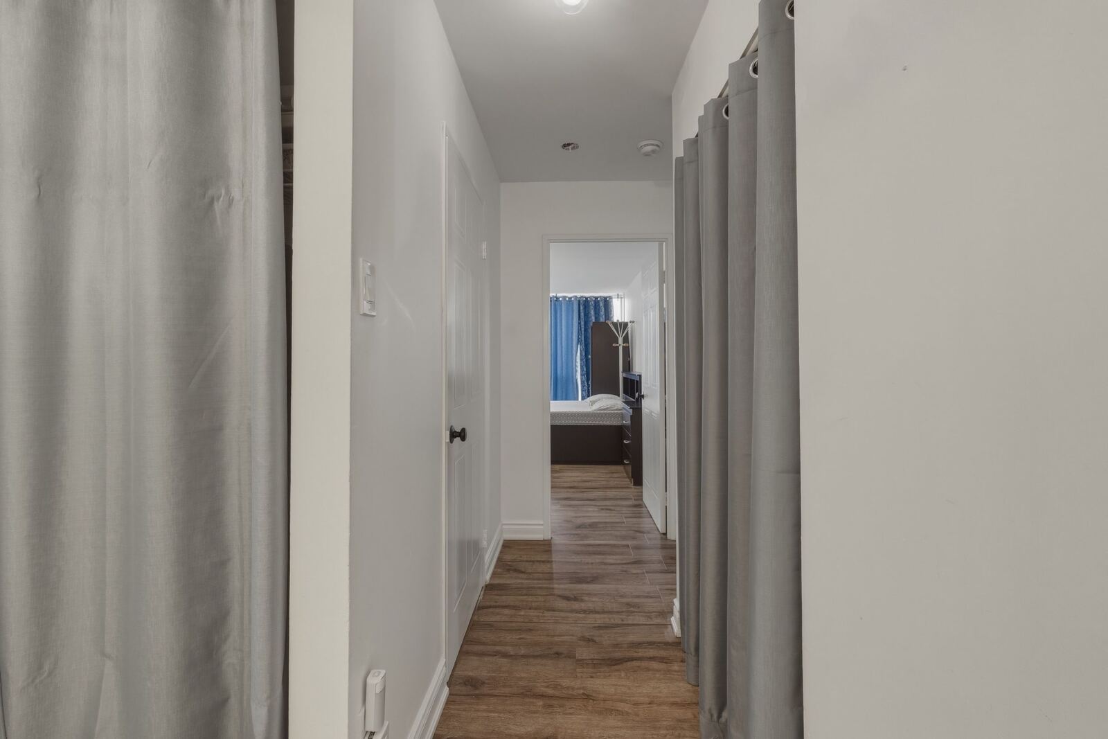 410 McLevin Avenue photo 46