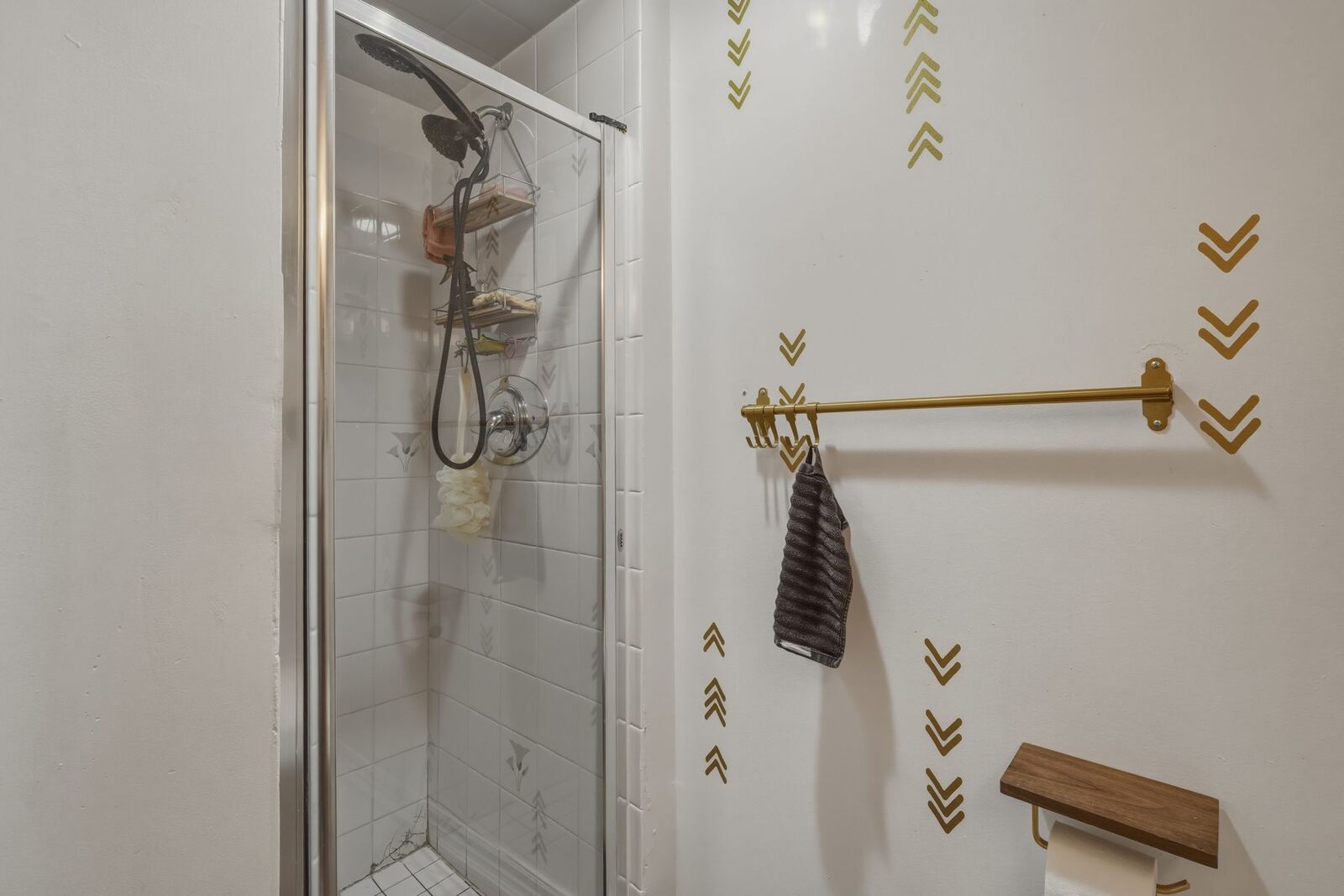 410 McLevin Avenue photo 48