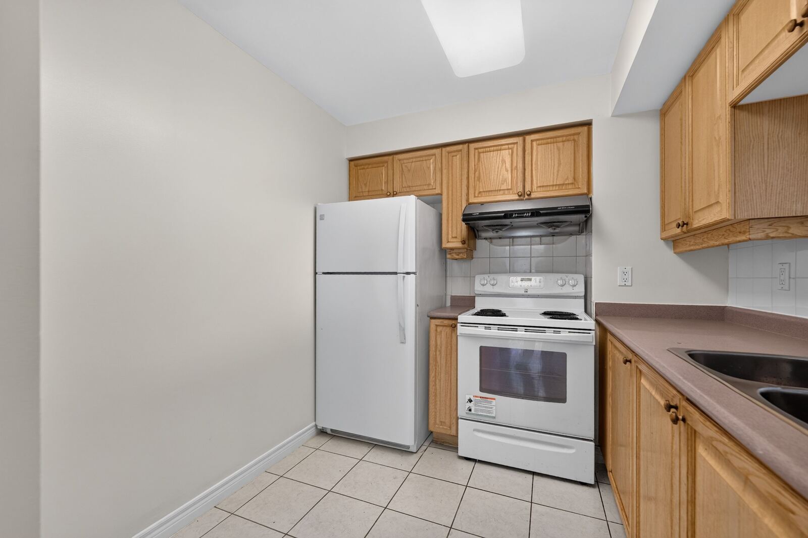 68 Corporate Drive photo 19