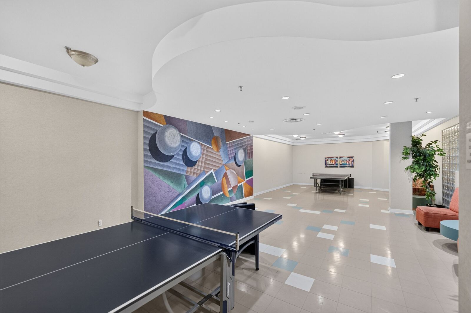 68 Corporate Drive photo 49