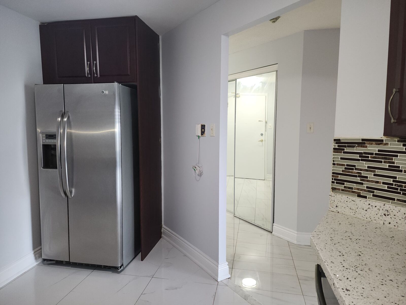410 Mclevin Avenue photo 11