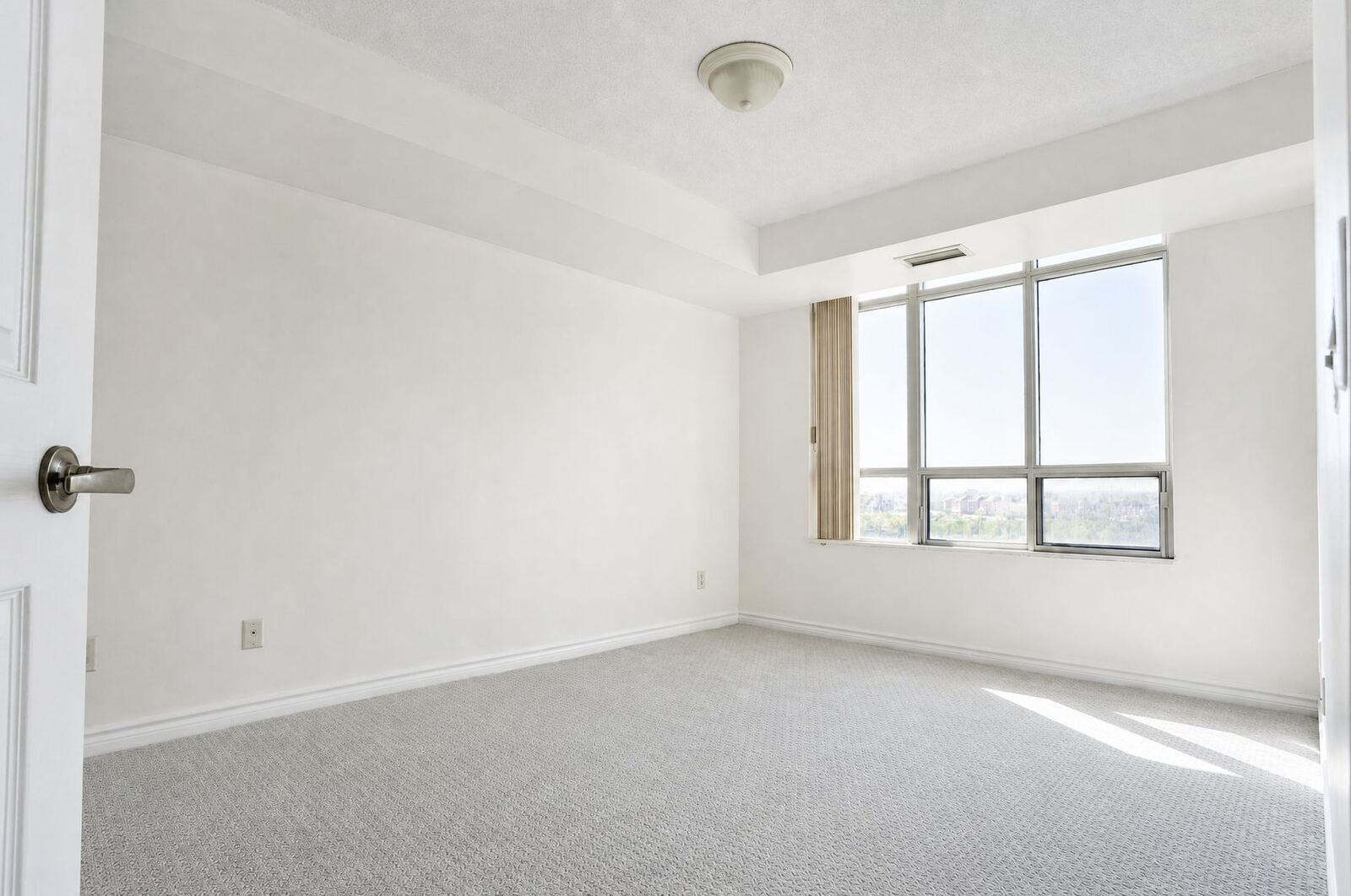 710 Humberwood Boulevard photo 22