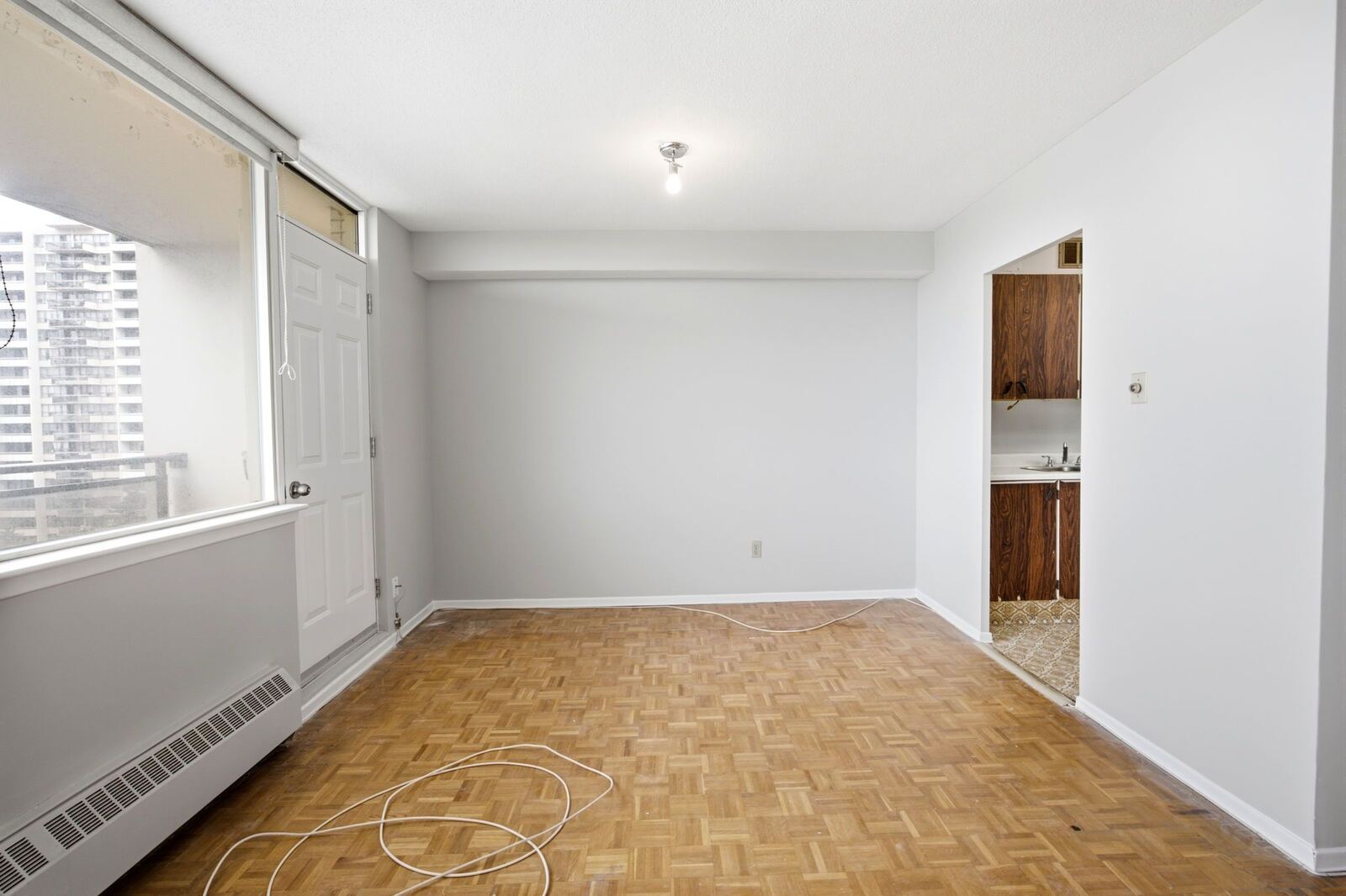 155 Marlee Avenue photo 34