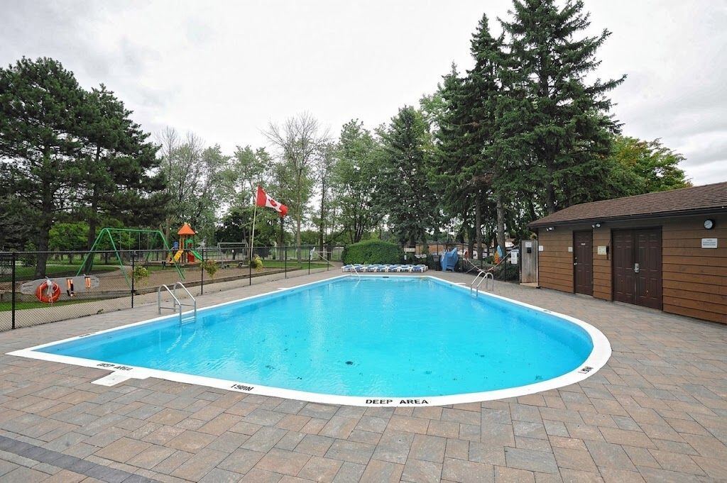 299 Mill Road photo 9
