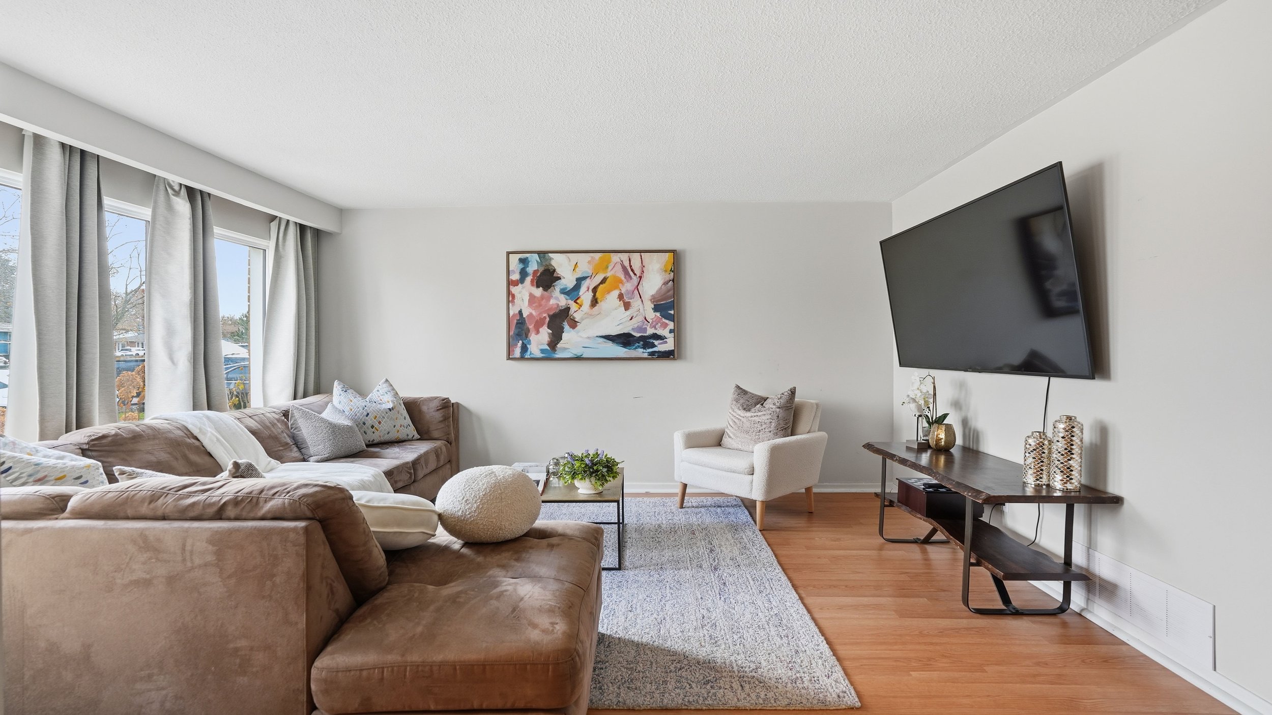 408 Camelot Court
