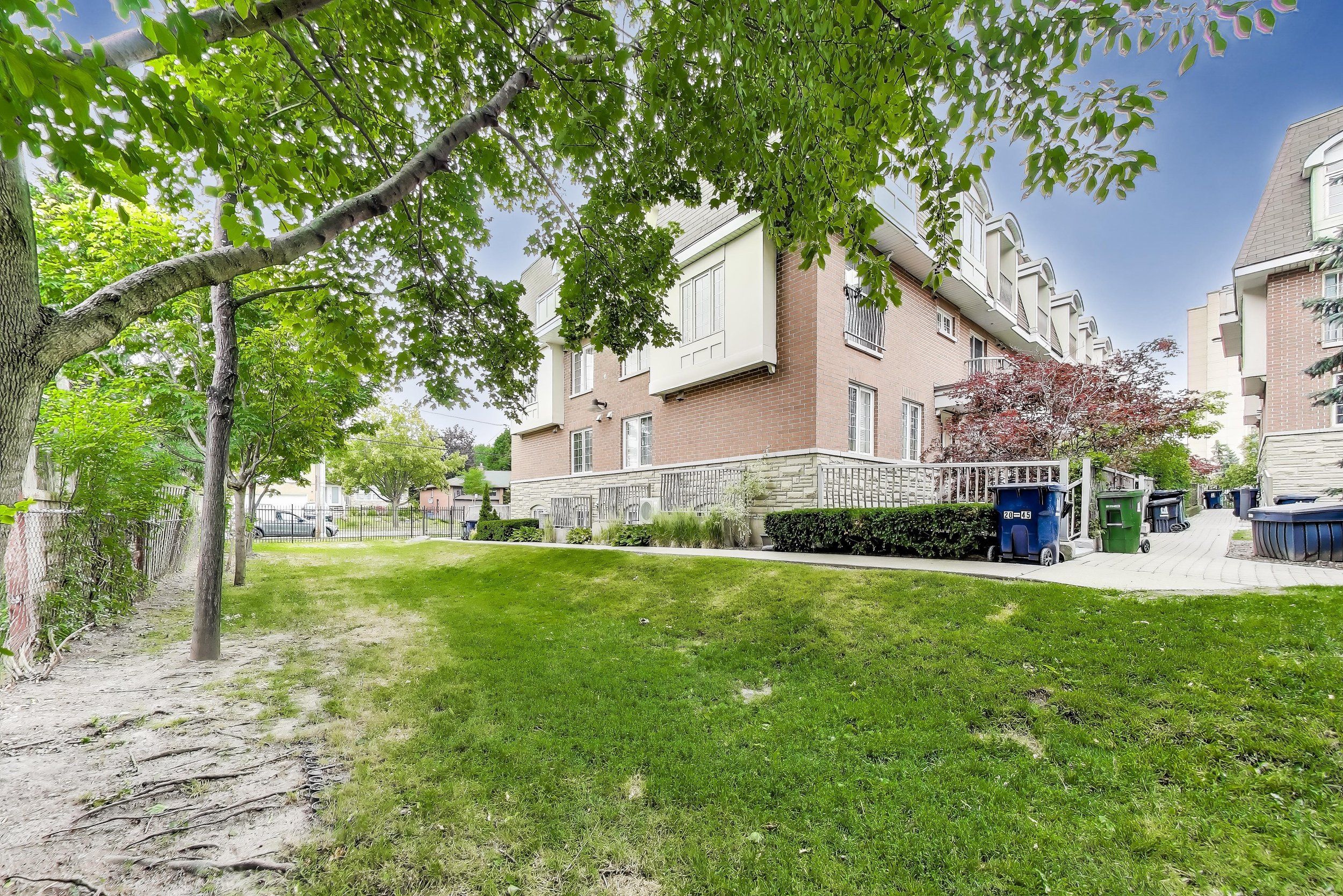 45 Cedarcroft Blvd #7