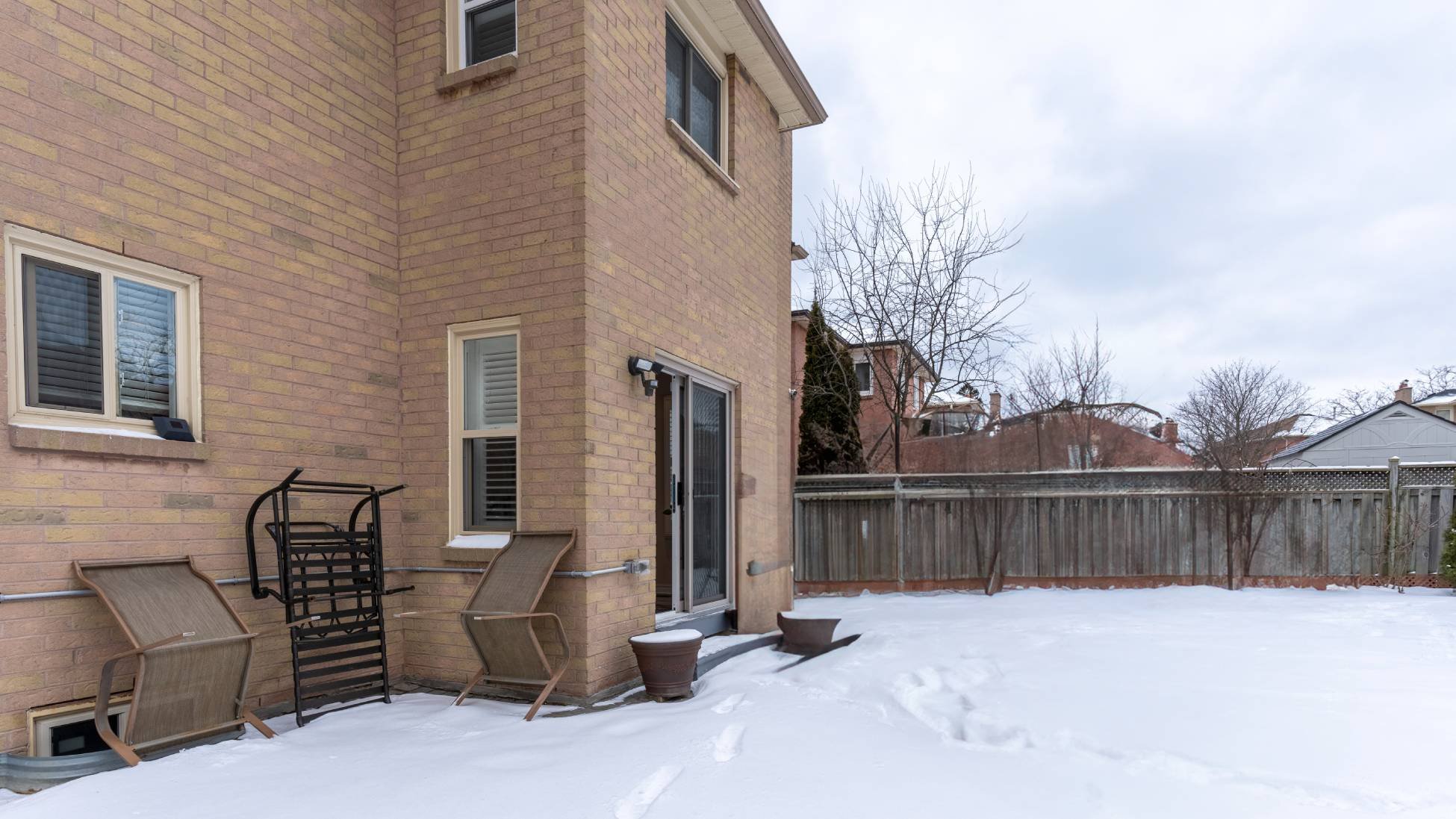 12 Griffiths Drive