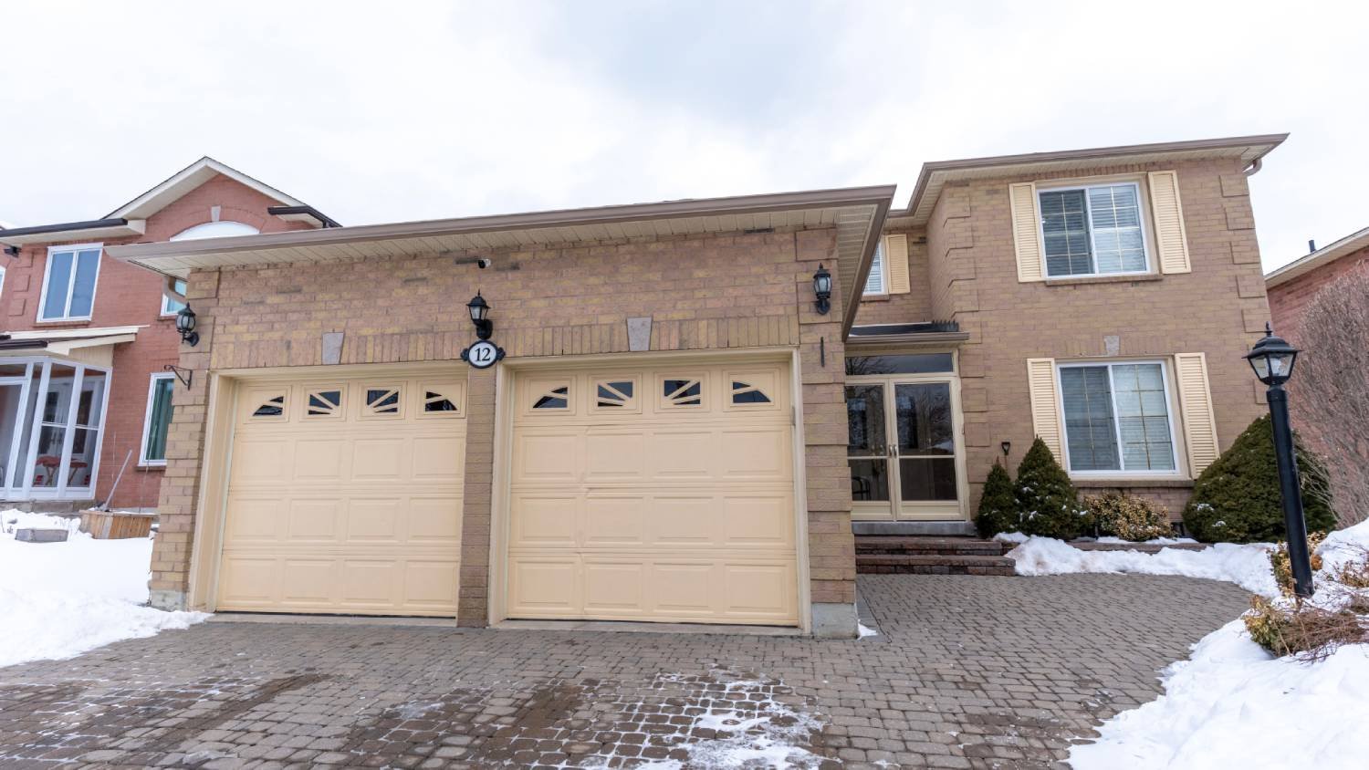12 Griffiths Drive