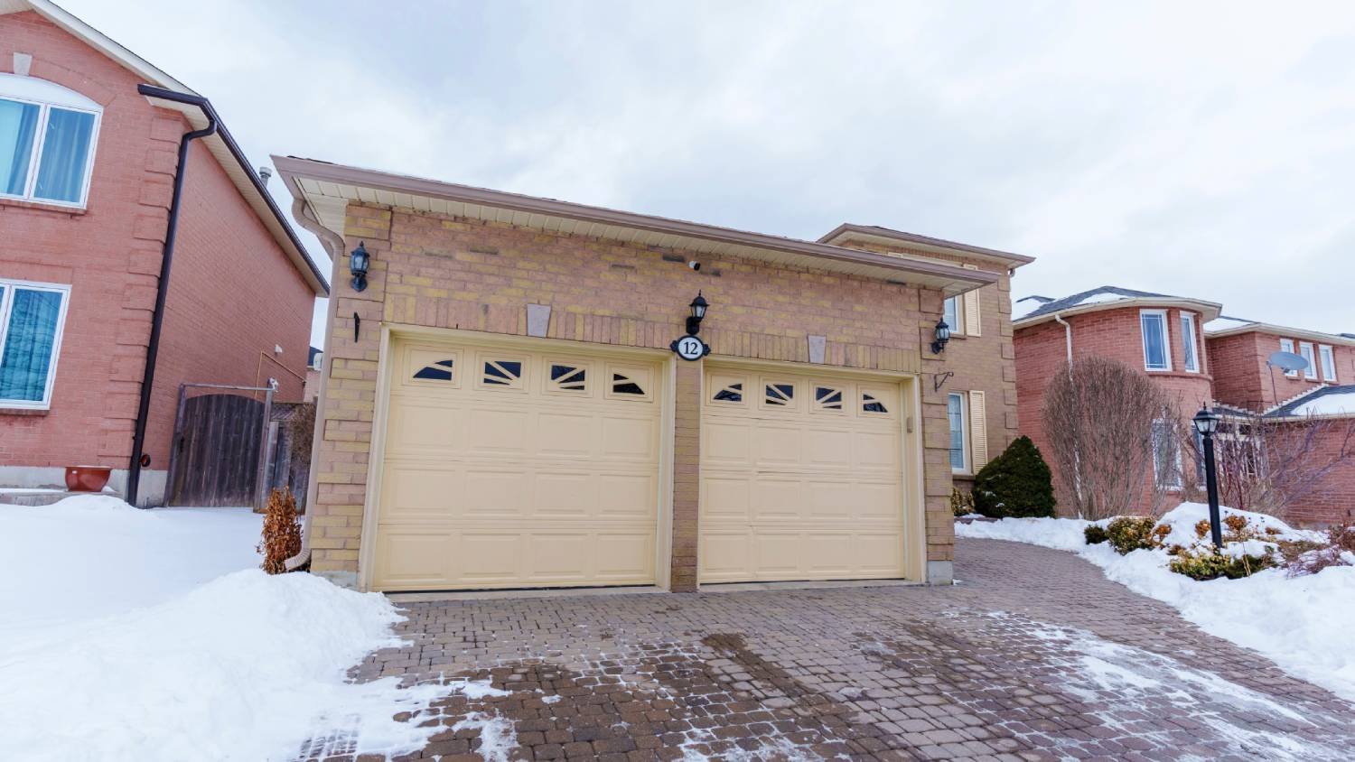 12 Griffiths Drive