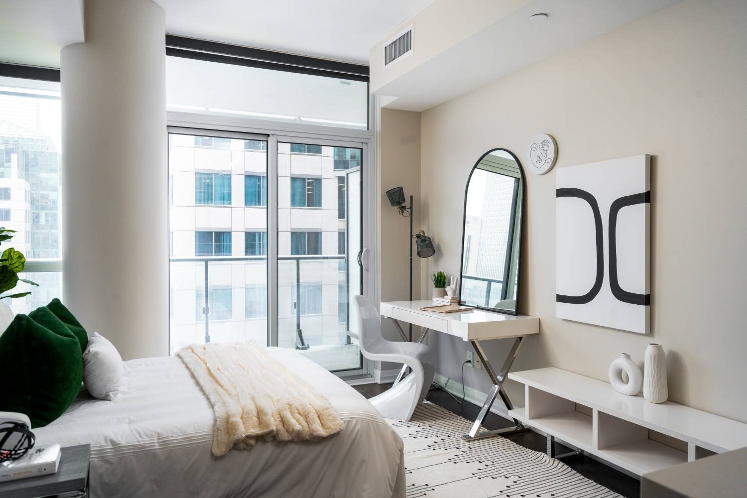8 Mercer Street #1503