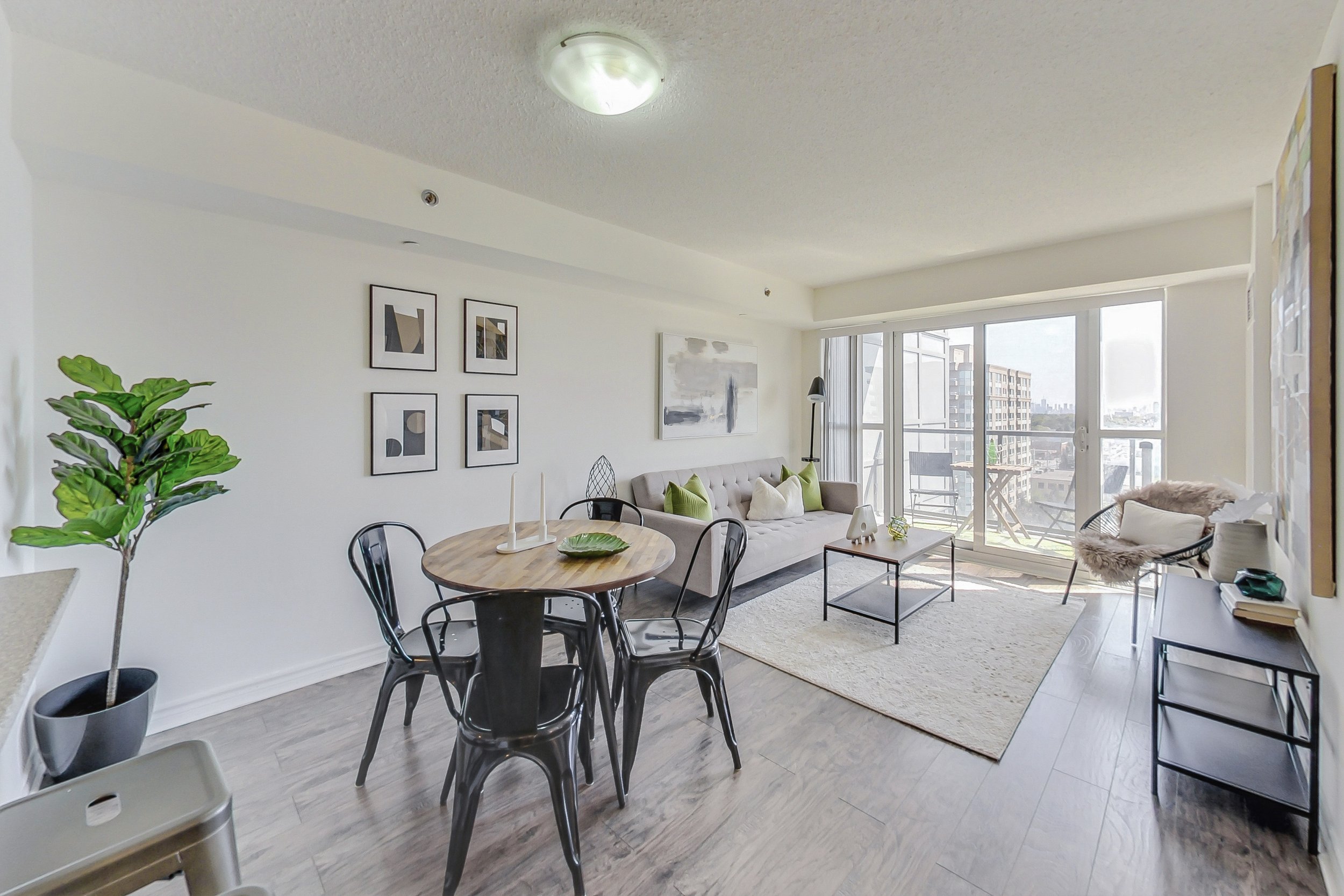 35 Saranac Blvd #1115