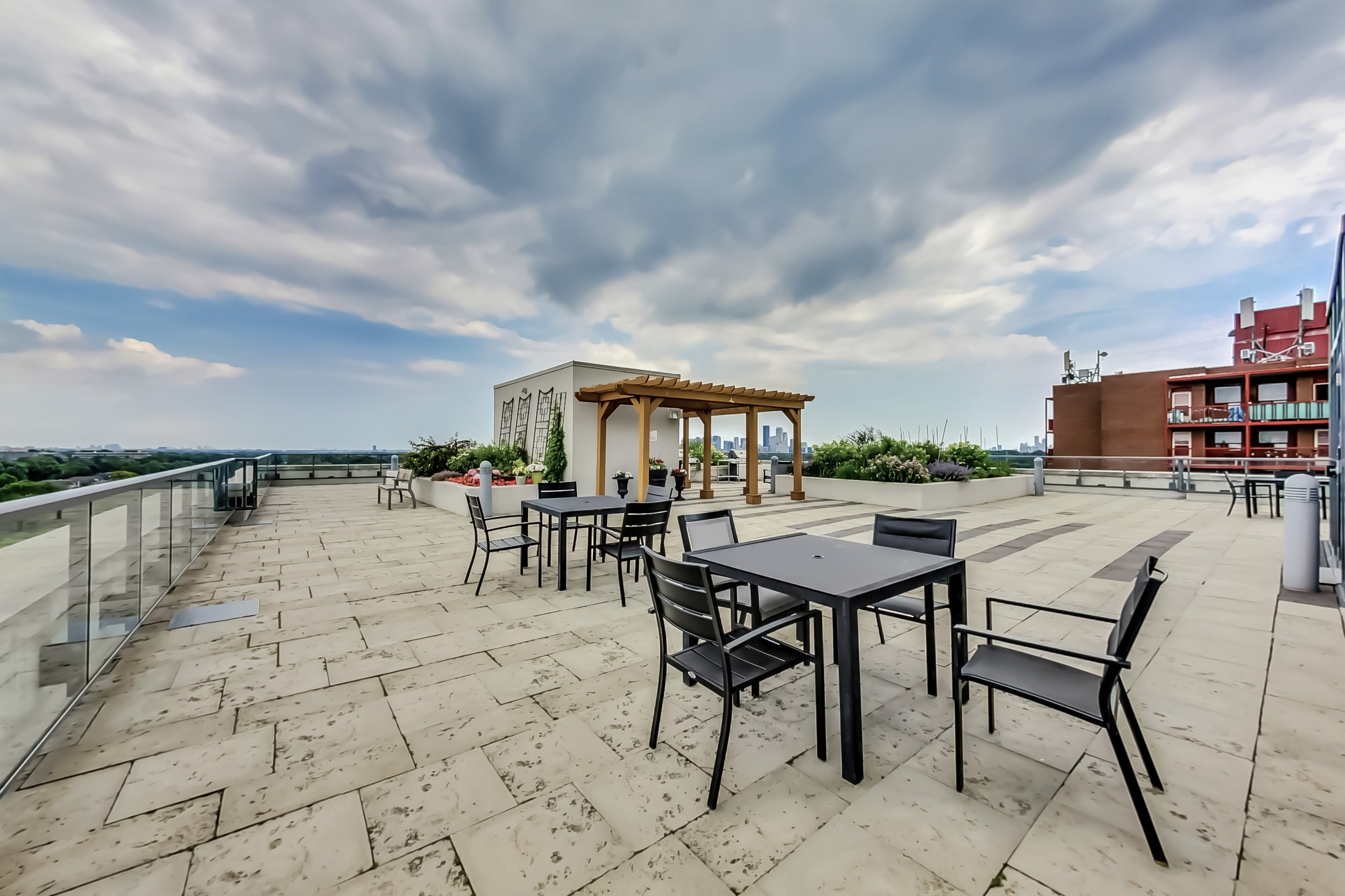 35 Saranac Blvd #1115