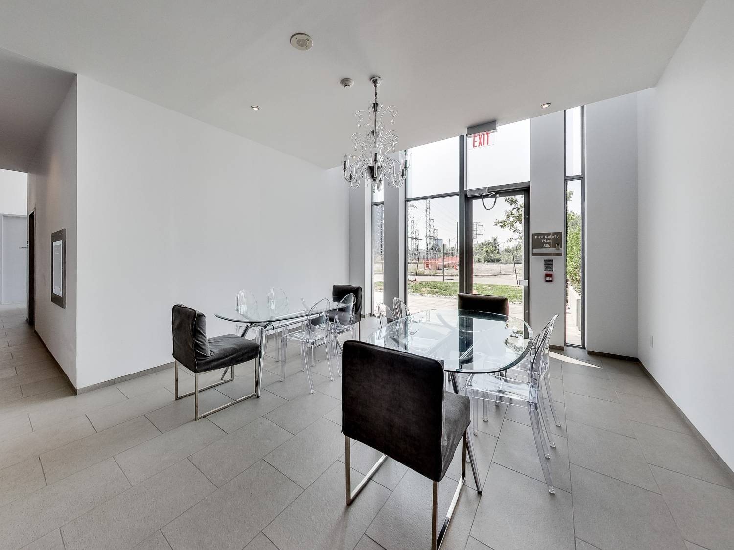 403 - 103 The Queensway Ave
