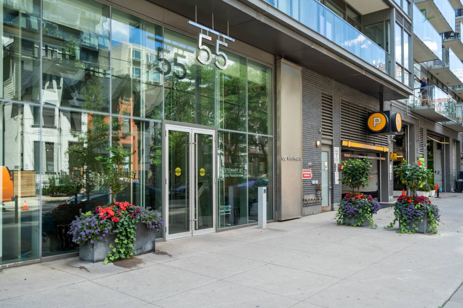 55 Stewart Street #917