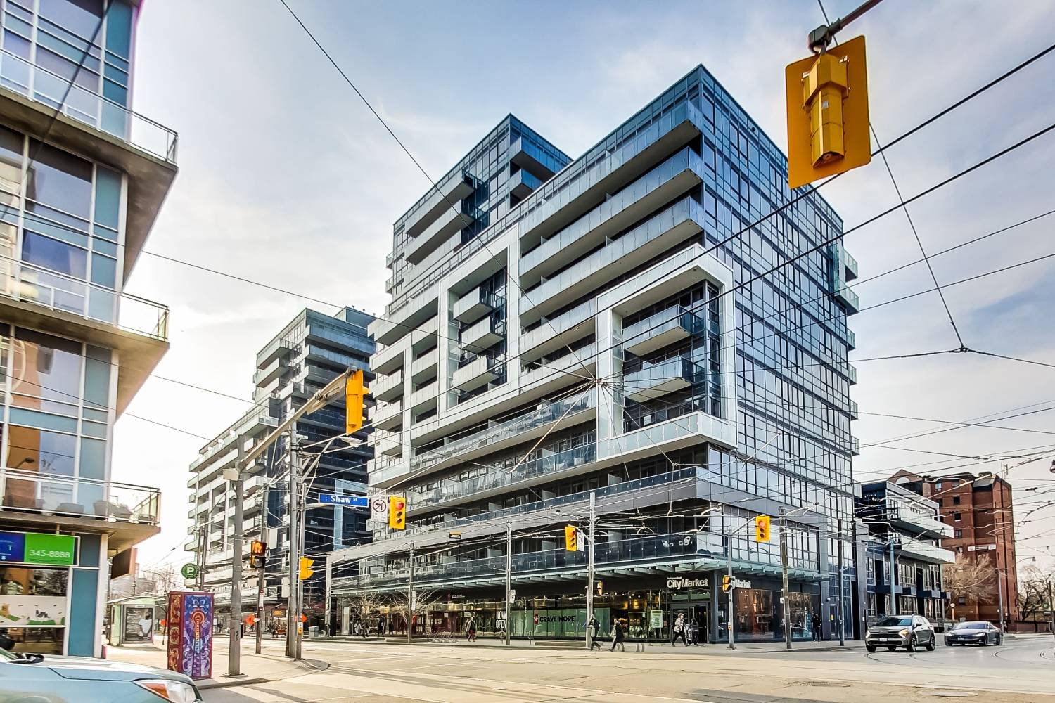 1030 King St W #718