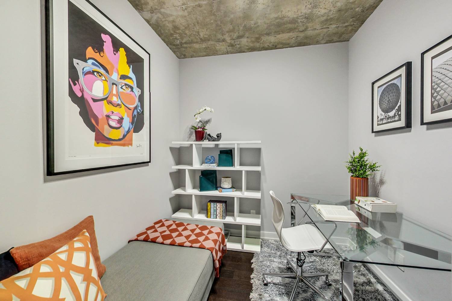 1030 King St W #718